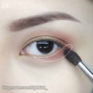 แต่งหน้าออกงานกลางคืน