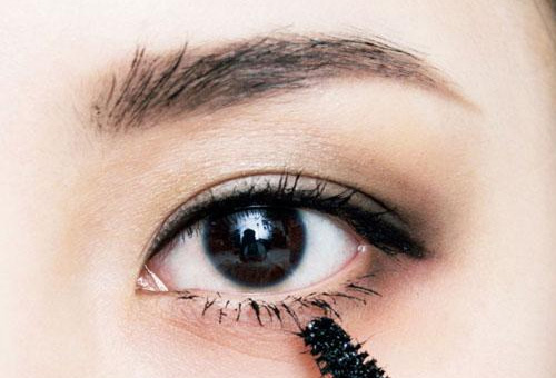 แต่งหน้า