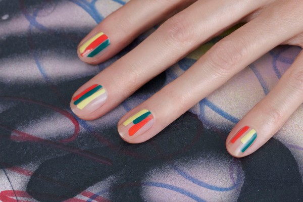 negative-space-nail-art-jin-soon-tila-march-stripes