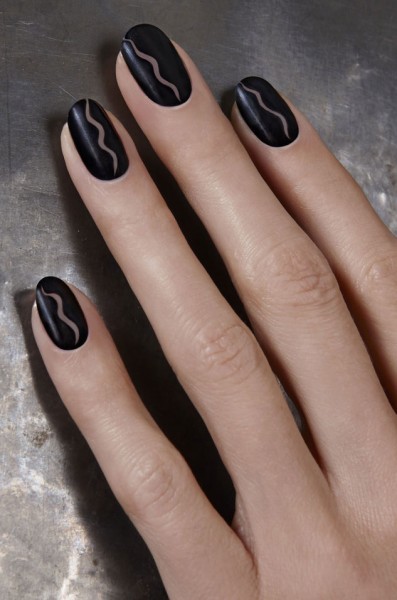negative-space-nail-art-tess-giberson-jin-soon-wave