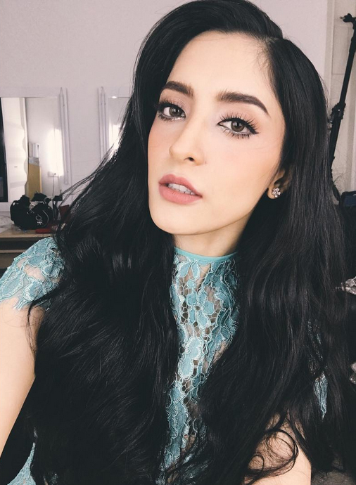 pinkysavika_08