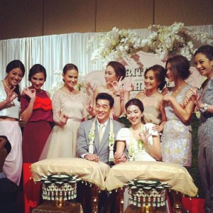 งานแต่งงาน วุ้นเส้น-ชาคริต