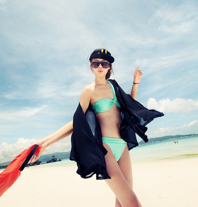 โพสต์ถ่ายรูป บิกินี่