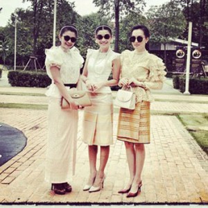 เพื่อนเจ้าสาว