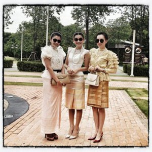 เพื่อนเจ้าสาว