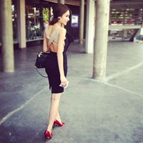 เนย โชติกา