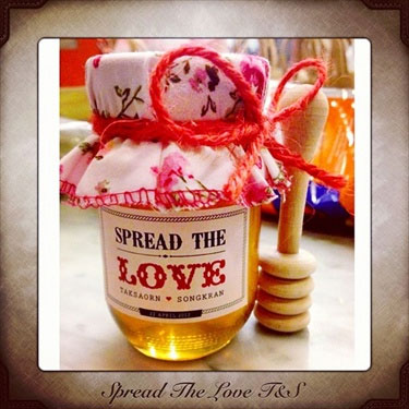 ของชำร่วย งาน แอฟ ทักษอร - สงกรานต์ 