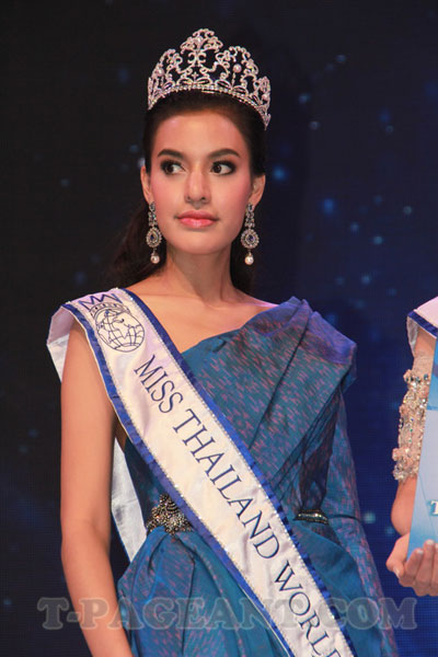 รองอันดับ 1 มิสไทยแลนด์เวิลด์ 2013