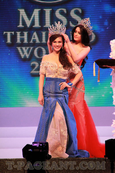 นาตาลี กัญญาภัค มิสไทยแลนด์เวิลด์ 2013