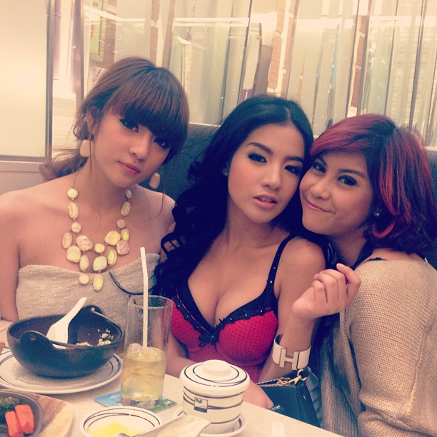 c682e19480cc11e2a2e022000a1faf45_7