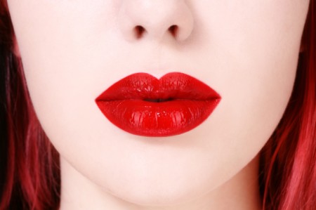 ปากเนียนนุ่ม