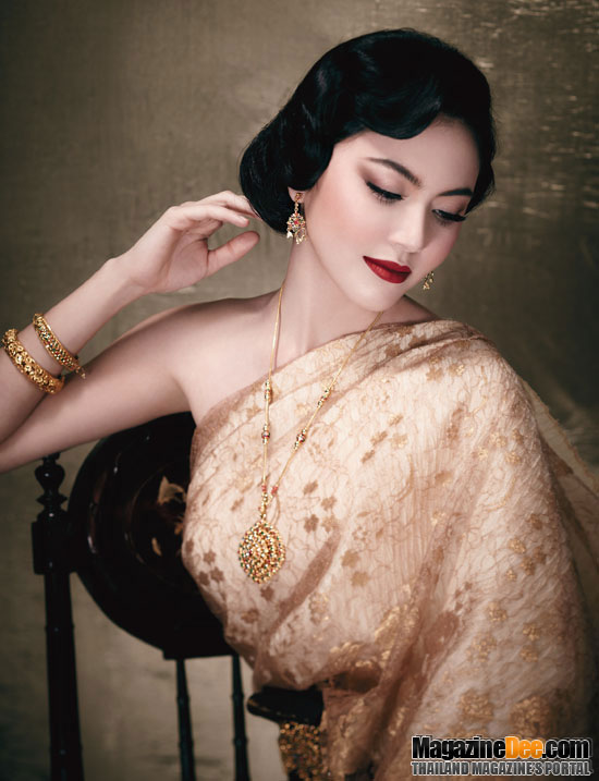 ใหม่ -  ดาวิกา โฮร์เน่