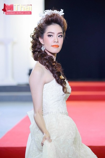 ชุดแต่งงาน เกรซ กาญจน์เกล้า