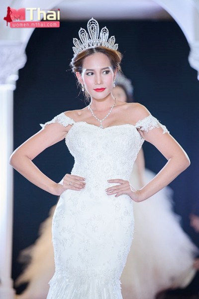 ชุดแต่งงาน ชาม ไอยวริญท์