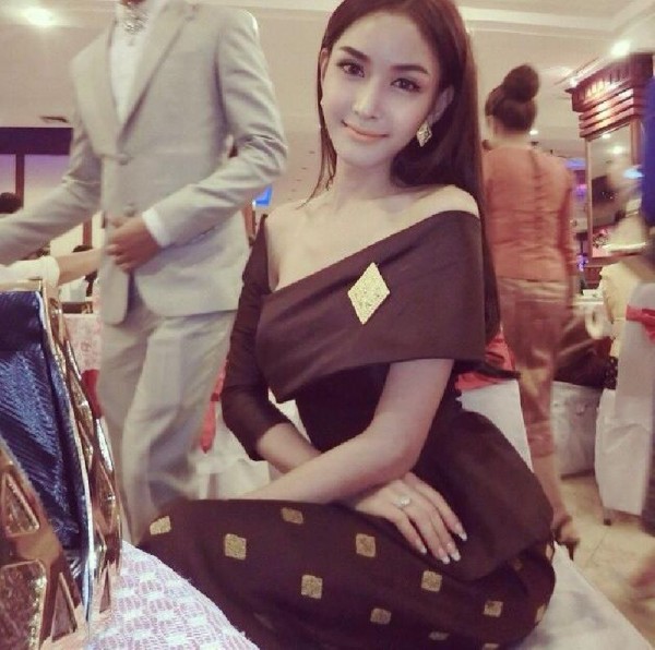 หลิงหลิง 