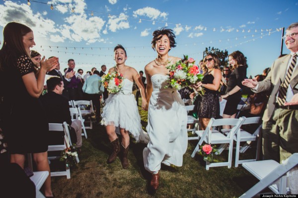 คู่แต่งงาน เพศเดียวกัน JACKIE SARAH