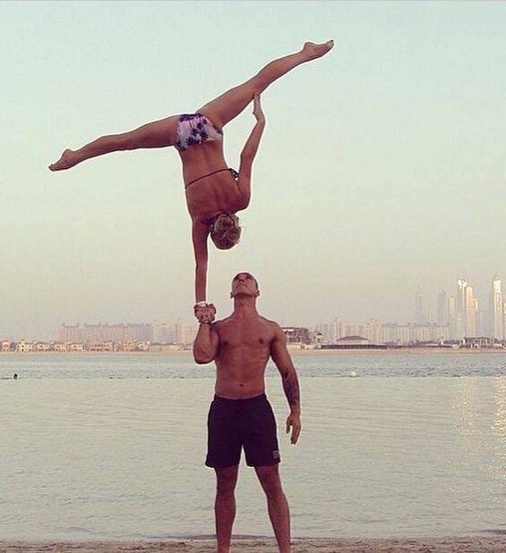 ท่าออกกำลังกายคู่รัก