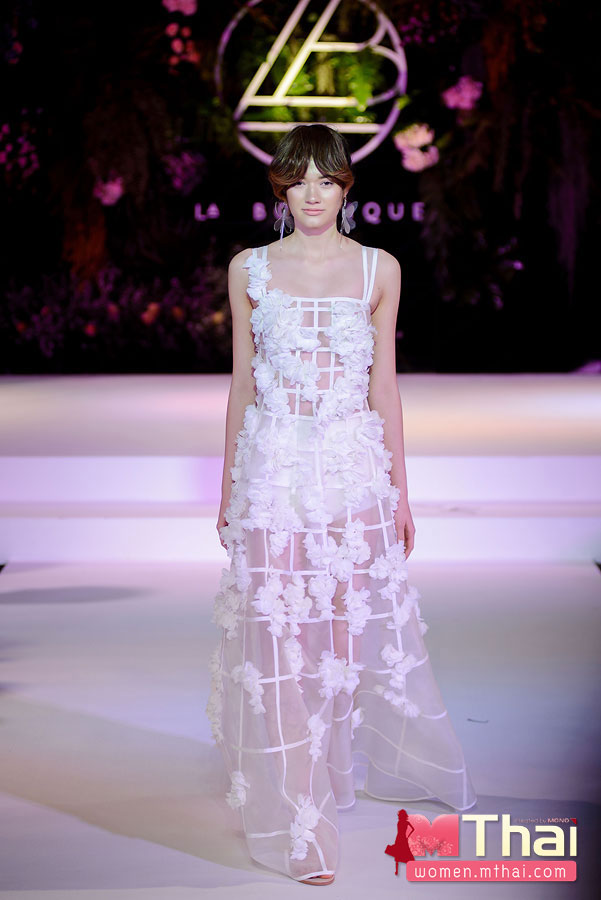 แฟชั่นเสื้อผ้า ลาบูทีค