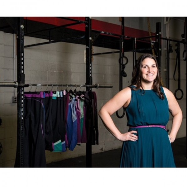 ชุดออกกำลังกาย