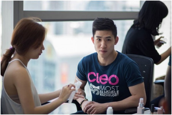 เฟม นักบิน