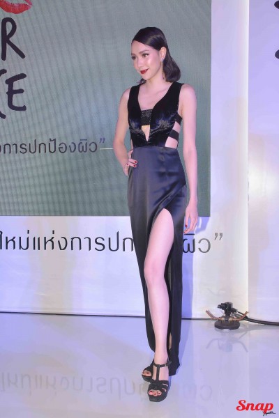 โฟร์ ศกลรัตน์