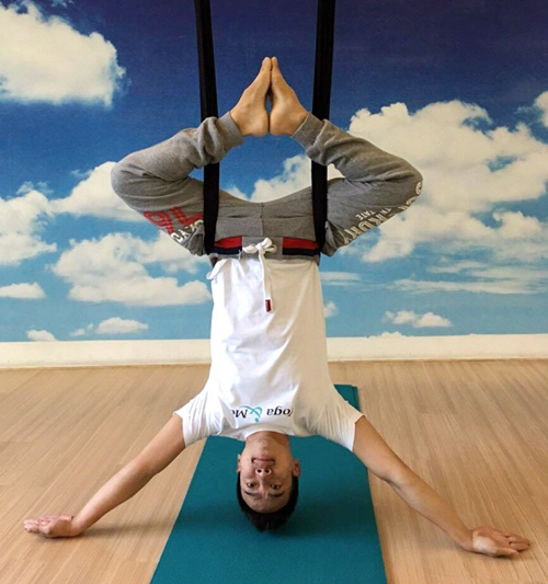 ท่าโยคะฟลาย