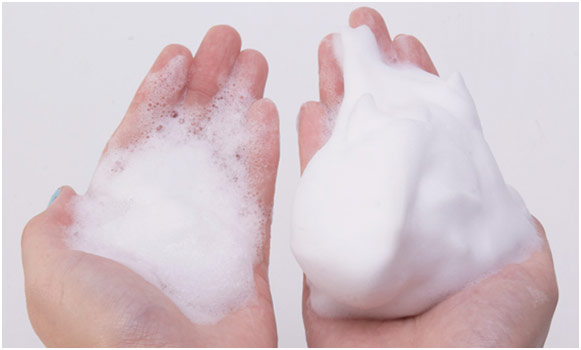 ฟองวิปครีม