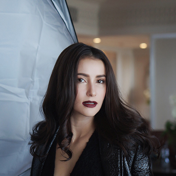 แอน ทองประสม 