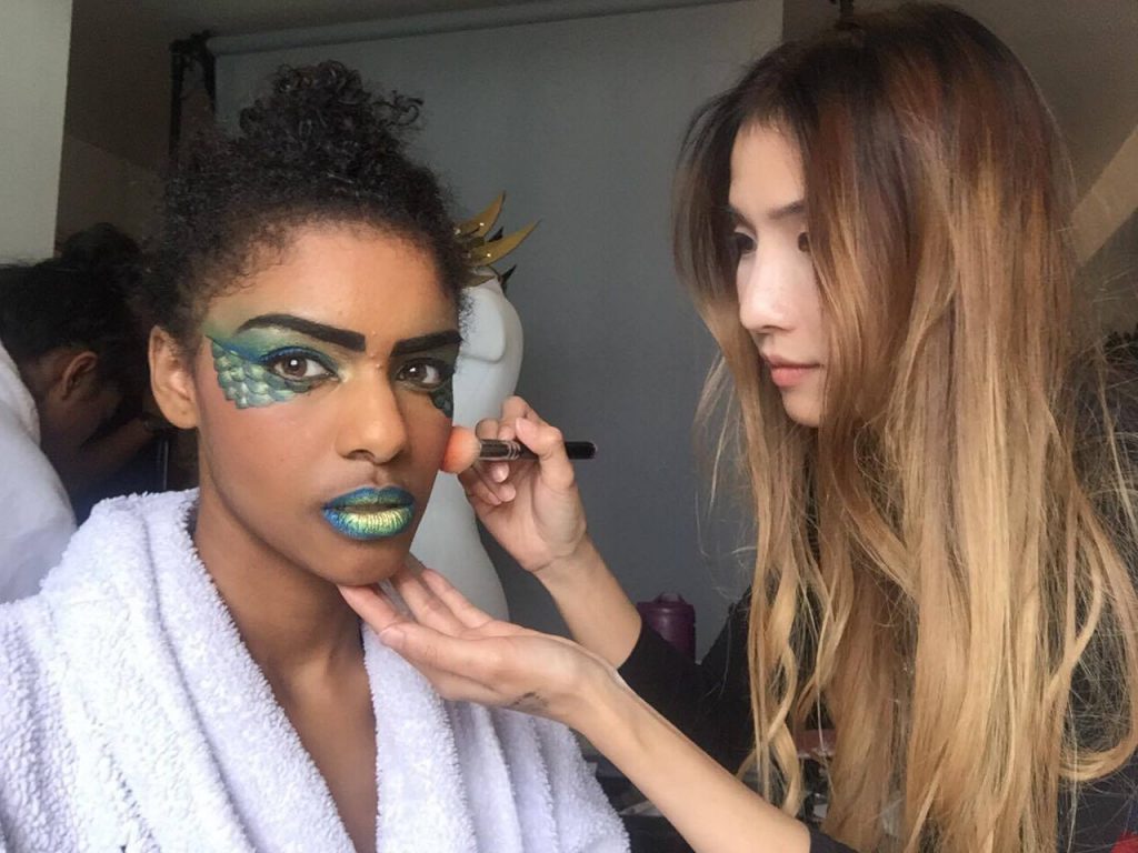 แต่งหน้า