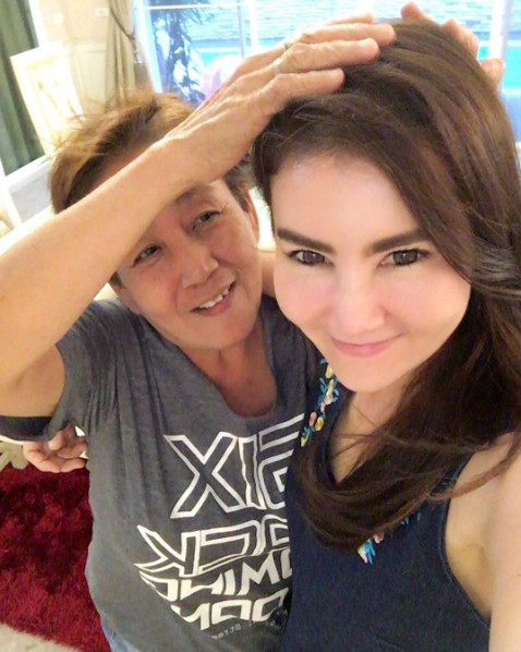 ปูเป้ กับ คุณแม่หมวย 