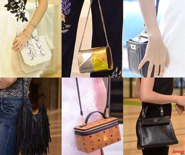 กระเป๋าสะพายข้าง