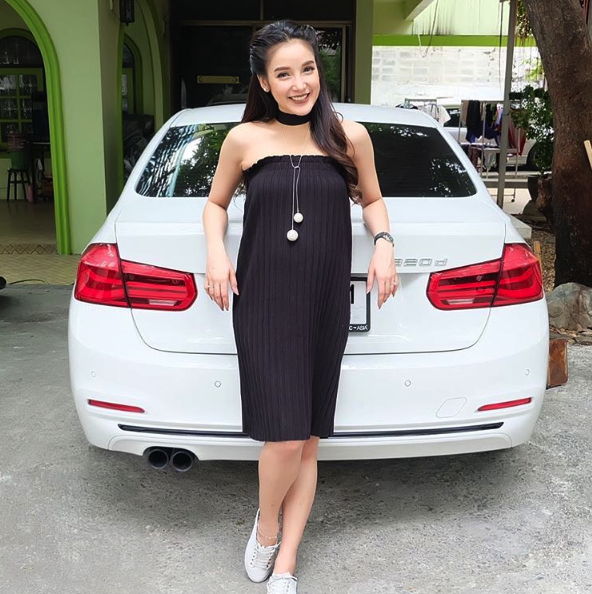 screen-shot-2559-12-22-at-2-09-55-pm