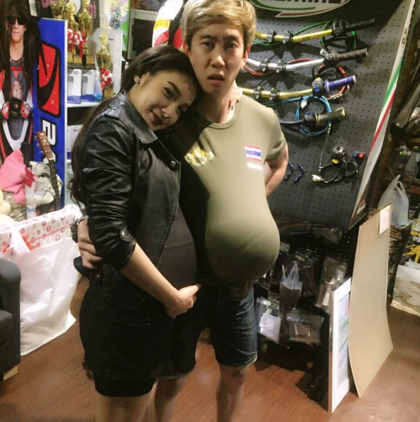 screen-shot-2559-12-22-at-2-10-38-pm