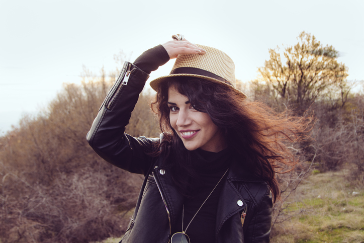 เสื้อหนัง