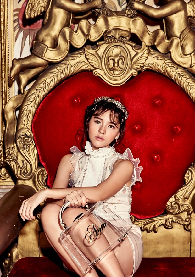 ออม สุชา 