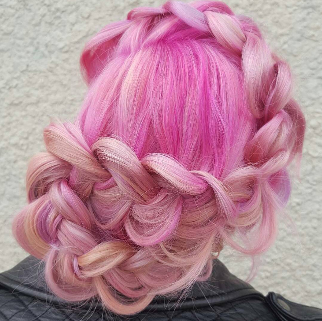 ทรงผมถักเปีย