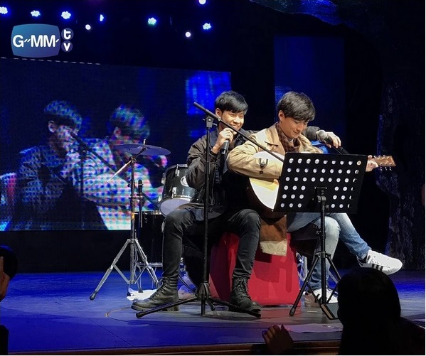 คริส-สิงโต