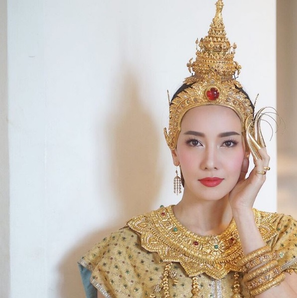 นุ่น วรนุช