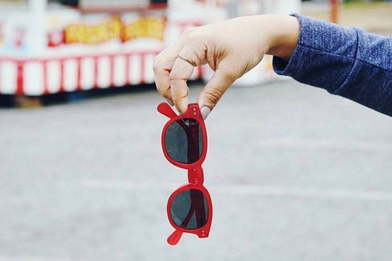 เคล็ดลับ เลือกแว่นกันแดด เลือกแว่นตา เลือกแว่นให้เข้ากับหน้า เสริมลุค แว่นกันแดด แว่นตากันแดด