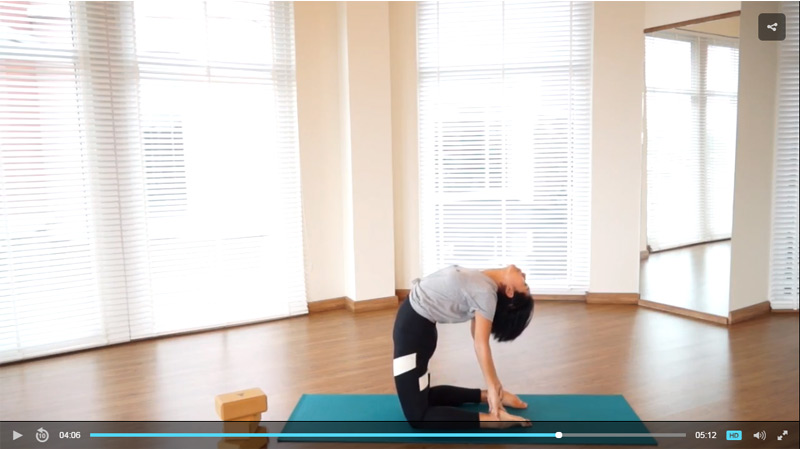 ท่าโยคะ ฝึกโยคะ ออกกำลังกาย ออฟฟิศซินโดรม แก้ปวดหลัง โยคะ โยคะแก้ปวดหลัง