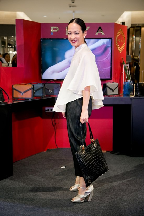 เปิ้ล จริยดี สเป็นเซอร์