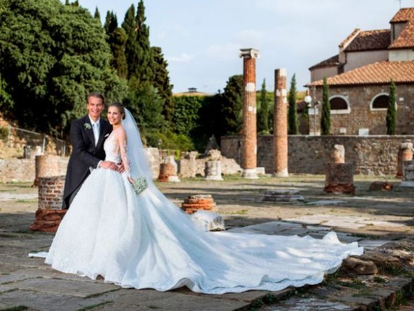 ชุดแต่งงาน