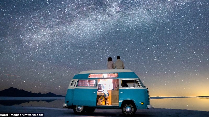 คนรัก คู่รัก ท่องเที่ยว เดินทาง เที่ยวรอบโลก แฟน