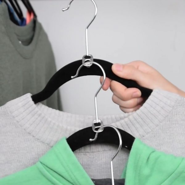 ตู้เสื้อผ้า