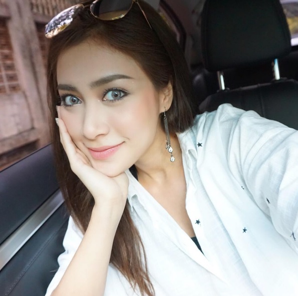 จีจี้ ชลธิชา เที่ยงธรรม