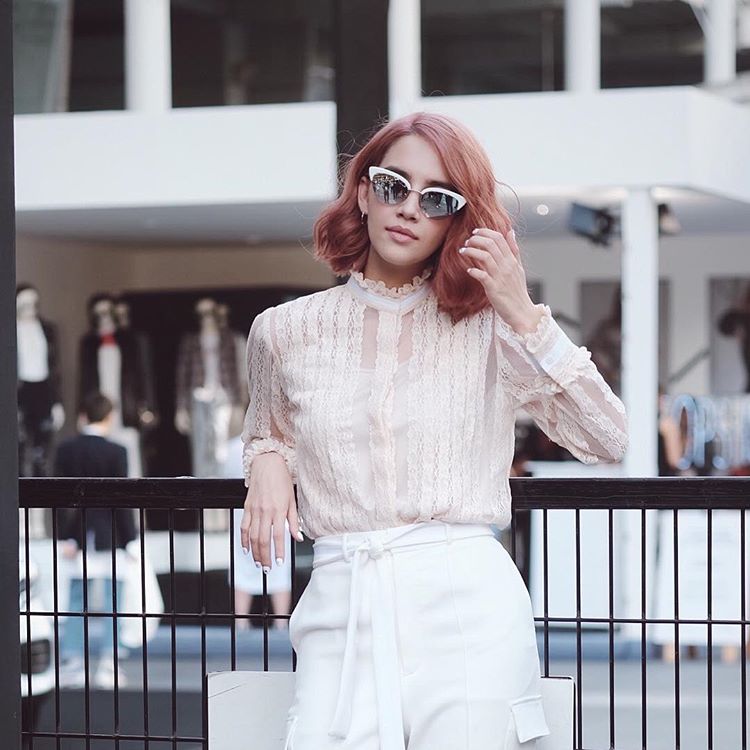 ซาร่า เล็กจ์