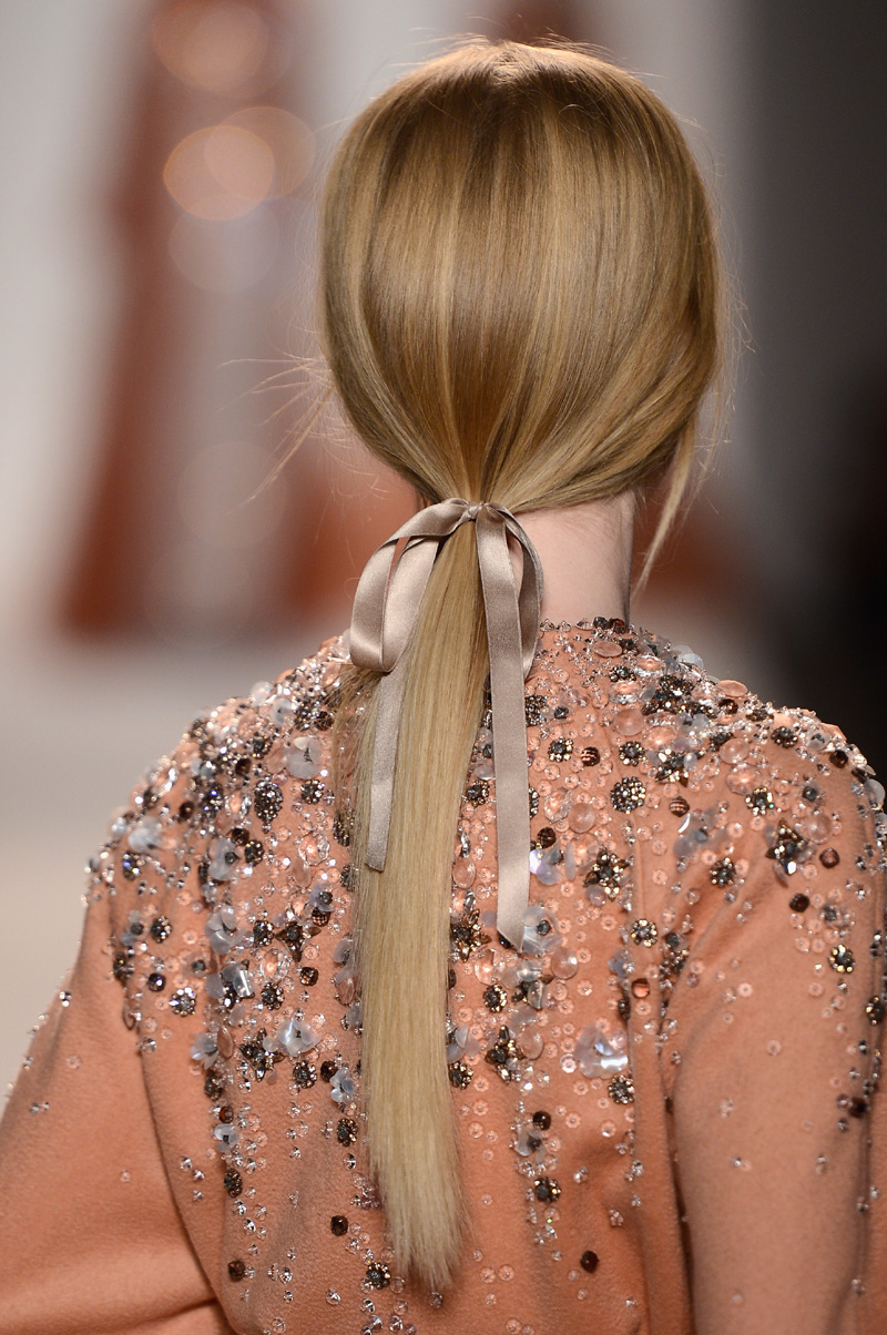 ทรงผมมัดรวบ