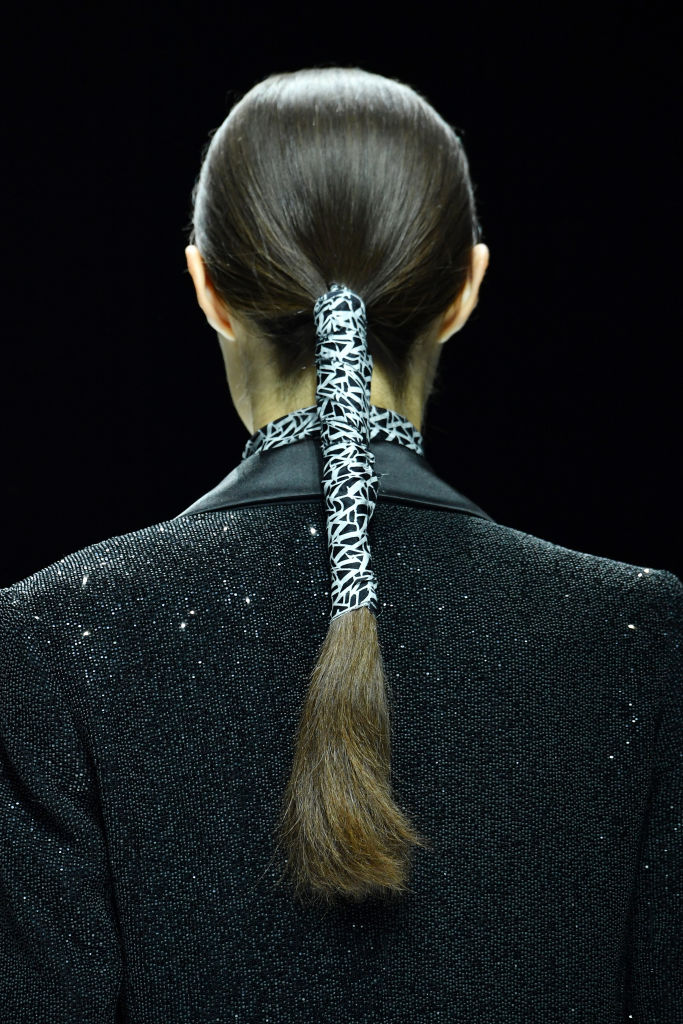 ทรงผมมัดรวบ