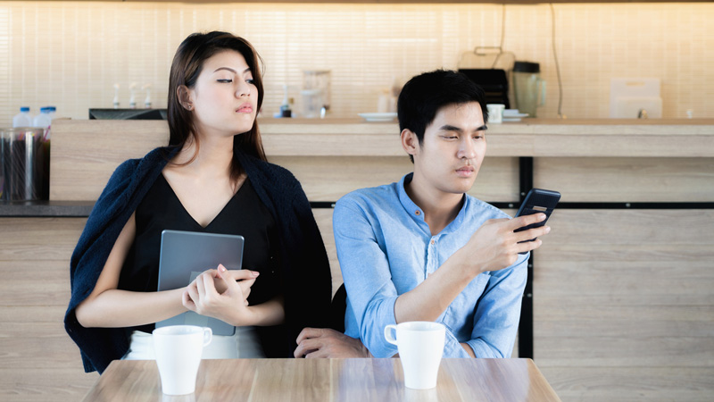 ความรัก ความสัมพันธ์ คู่รัก ชะนี ชะนีสงสัย เจ๊หมอช่วยไข ทะเลาะ ปรึกษาความรัก หมอแพท หมอแพท เจ้าของเพจ หมอตุ๊ด