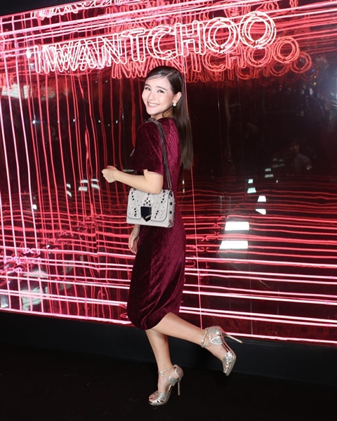 ออม สุชาร์